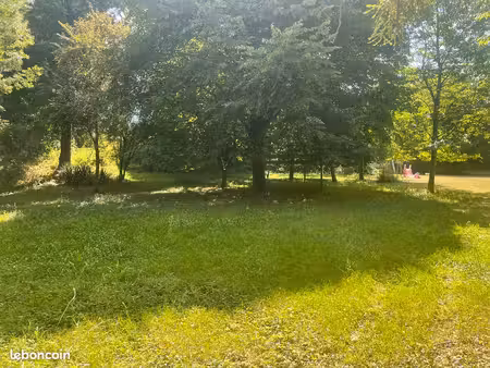 terrain de loisir