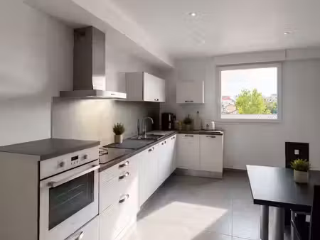 appartement 2 pièces 61 m²