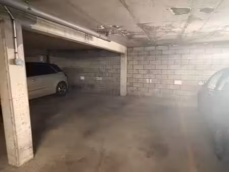 place de parking vieux lille