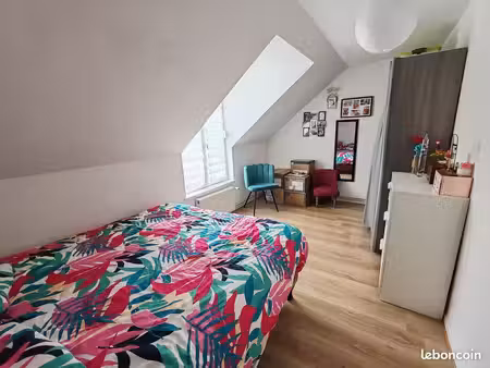 maison – 68 m² avec cour privative