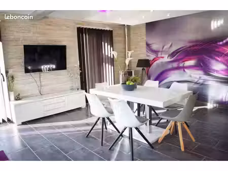 propriété 4 pièces 90 m²