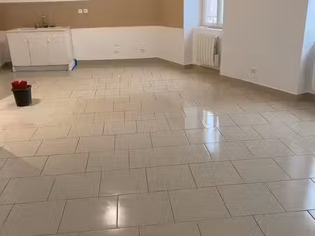 jolie appartement t4 rénovée à neuf
