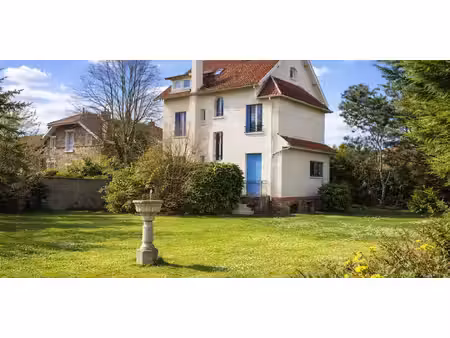 maison avec jardin et terrasse le vésinet (78)