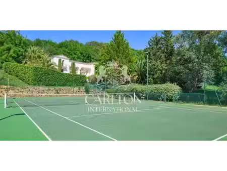 villa avec piscine châteauneuf-grasse (06)