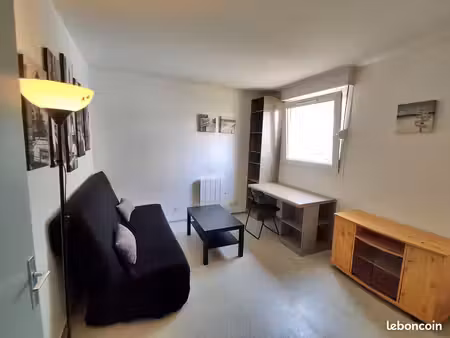 studio meublé 18m2 cergy les estudiales quartier calme