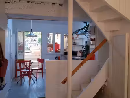 petite maison de bourg meublee