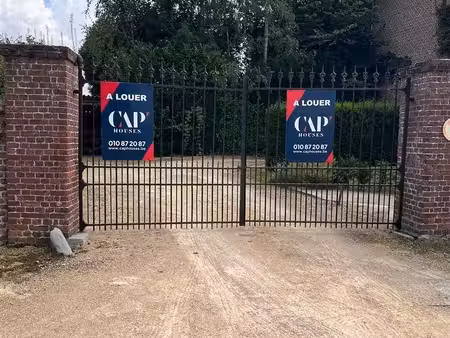 appartement à louer à rue de cras-avernas 11 bertrée (vbe60645)