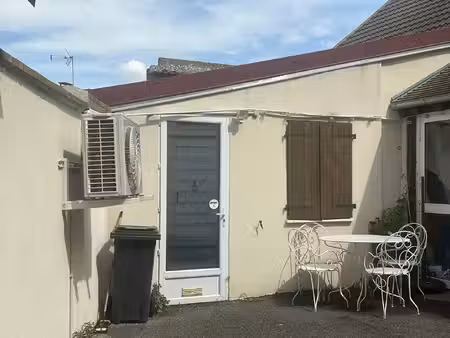 location appartement 2 pièces  27.47m²  blandy