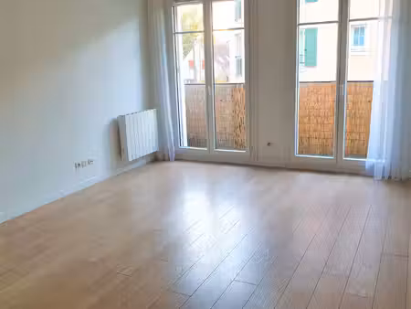 location appartement 2 pièces  39.10m²  limeil