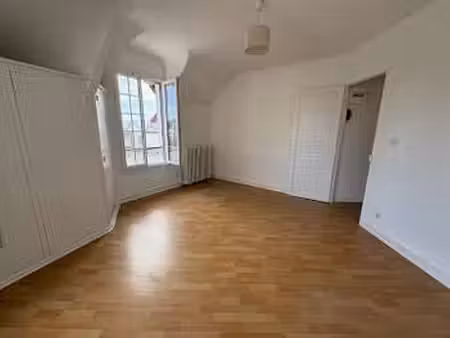 location appartement 2 pièces au croisic (44490) : à louer 2 pièces / 35m² le croisic