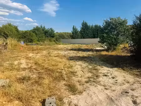 vente terrain 500 m² à gréasque (13850)  230 000 €