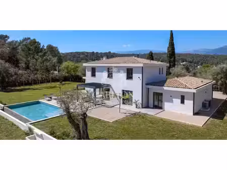villa avec piscine roquefort-les-pins (06)