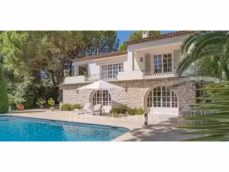 villa avec piscine saint-jean-cap-ferrat (06)