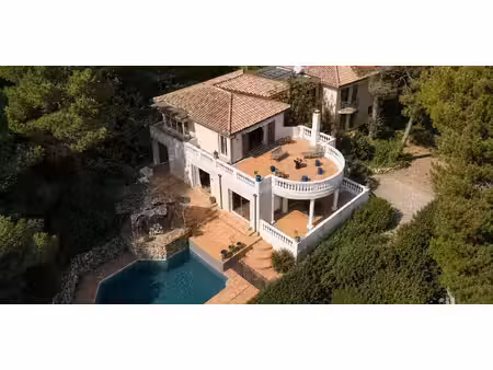 villa avec piscine saint-jean-cap-ferrat (06)