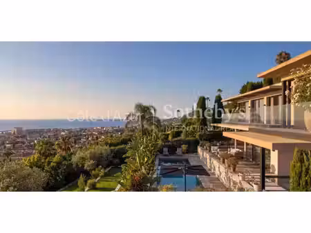 villa avec piscine et terrasse vallauris (06)