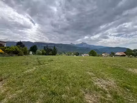 vente terrain 1629 m² à le brusquet (04420)  104 000 €