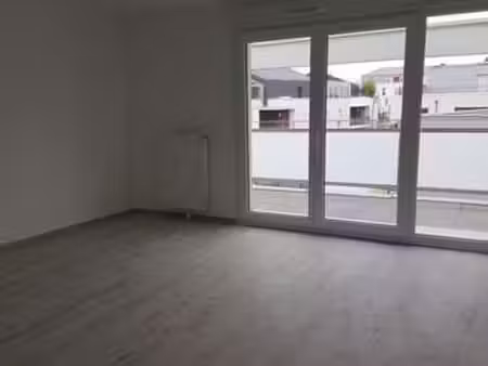 location appartement 3 pièces à cesson-sévigné (35510) : à louer 3 pièces / 61m² cesson-sé