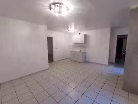 location meublée appartement 3 pièces 55 m² à beauvais (60000)  750 €