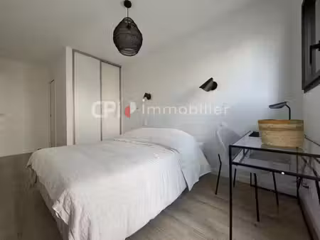 chambre meublee n°2 - laille