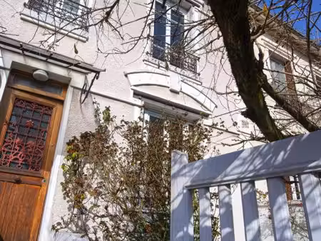 maison familiale 118m² quartier mairie