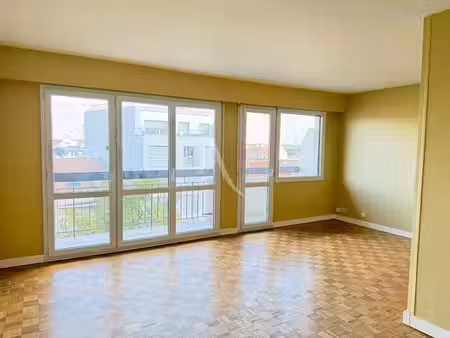 location appartement 3 pièces 72.17 m² à saint-maur-des-fosses (94100)  2 081 €