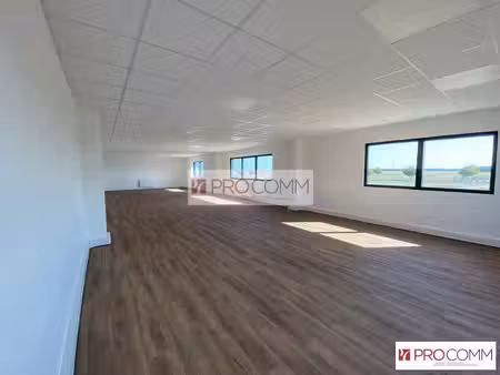 location local d’activités chartres 28000 454m²