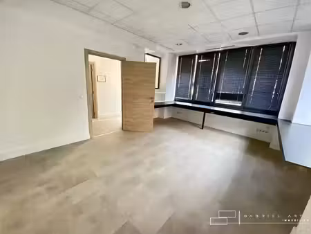 location commerce 1 pièce 19 m² à auch (32000)