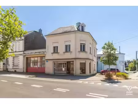 maison de commerce avec garage mécanique à rénover