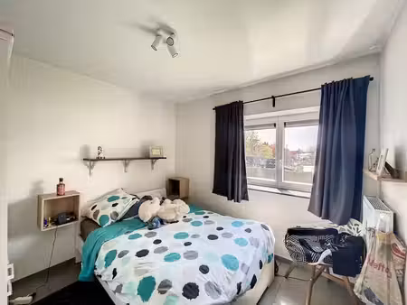 superbe appartement à louer au cœur de libramont !