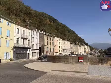 local commercial à louer