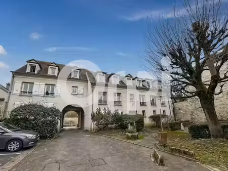 location meublée appartement 1 pièce 26.33 m² à senlis (60300)  609 €