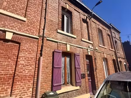 immeuble 3 pièces 90 m²