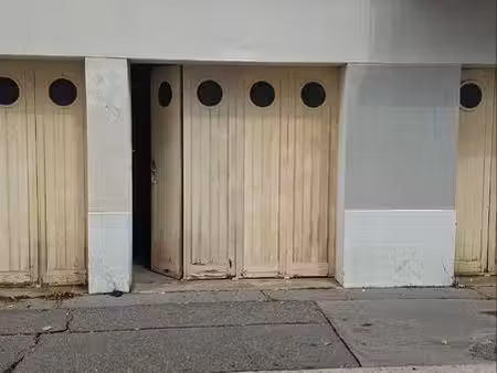 garage cité administrative 10m2