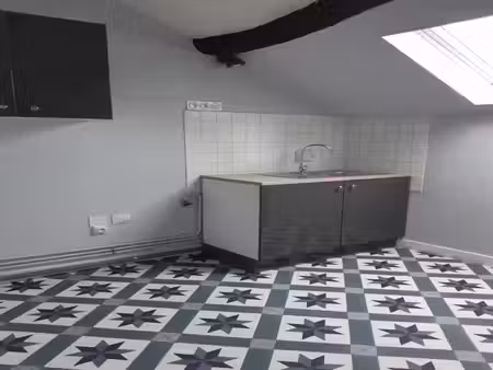 location appartement 2 pièces 46.09 m² à nevers (58000)  570 €