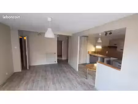 location appartement 74m2