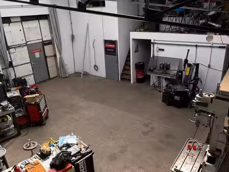 garage atelier 155 m2