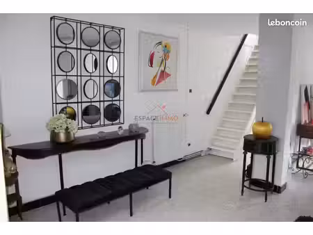 maison 3 pièces 100 m²