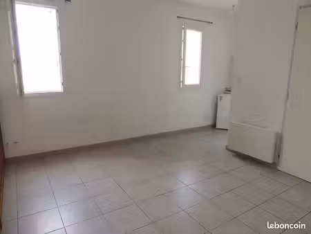 studio 1 pièce 20 m²