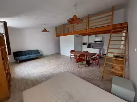 location meublée appartement 2 pièces 41 m² à la jarne (17220)  630 €