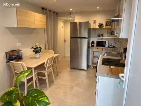 chambre prive avec salle de bain et wc privatif - bail courte- moyenne ou longue duree - 6