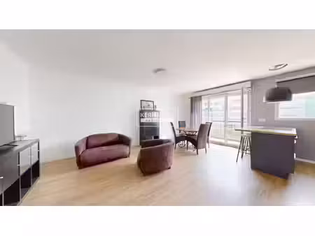 nantes - t2 avec balcon et parking en sous-sol - 47m²