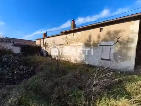 vente maison 3 pièces 80 m² à monts-sur-guesnes (86420)  69 000 €