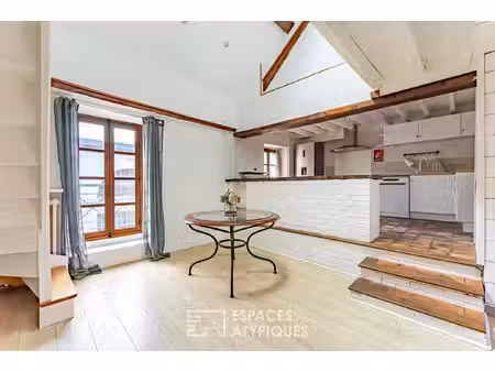 agréable duplex en centre village - neauphle le château