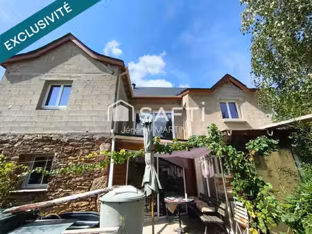 maison en pierre  isolée  environnement calme et vue imprenable sur la campagne