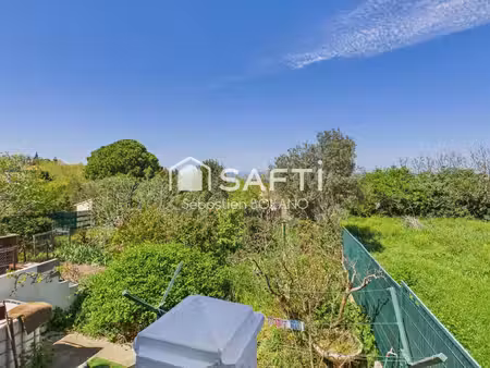 maison de village de 195 m2 avec jardin - moux.