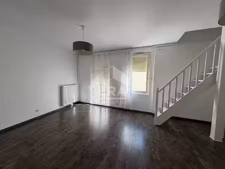 appartement en duplex 60 m2 et garage à bourges