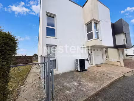 locmine - maison à vendre 4 chambres  garage et son jardin de 420 m²