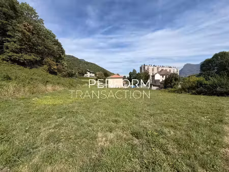 terrain de 1000 m² - noyarey