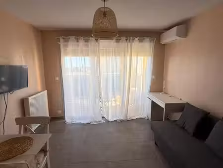 t2 neuf de 44 m² – terrasse  vue mer et notre-dame de la garde