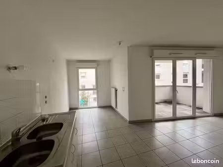 appartement 3 pièces 55 m²